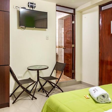 Hostal Florida Chiclayo Eksteriør billede