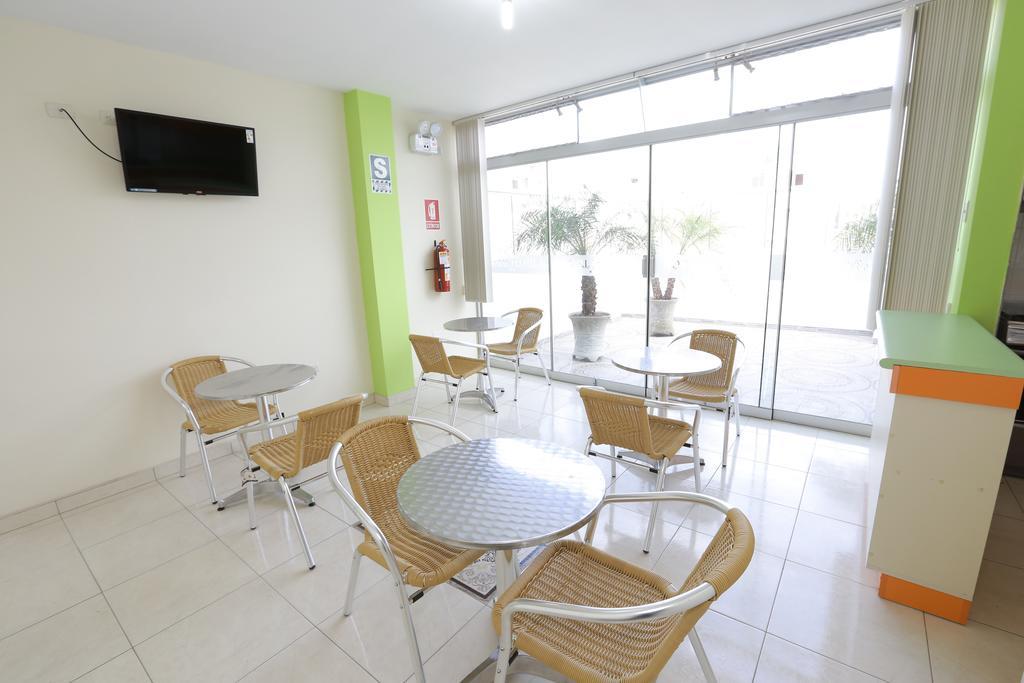 Hostal Florida Chiclayo Eksteriør billede