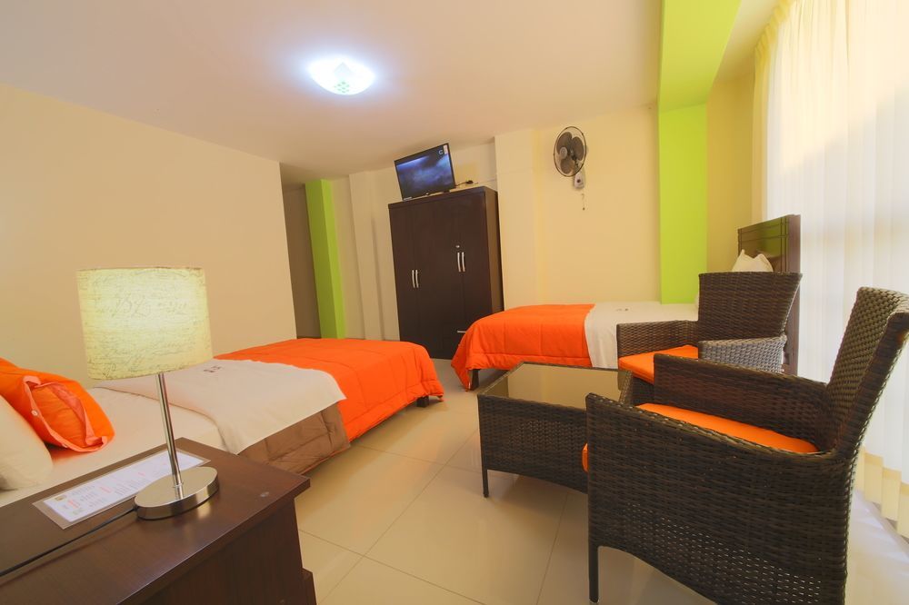 Hostal Florida Chiclayo Eksteriør billede